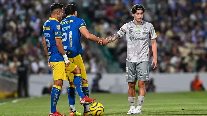 ¿Jordan Carrillo al América? Jugadores de las Águilas lo 'seducen'
