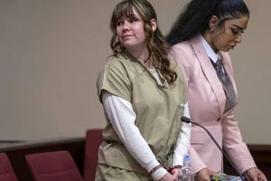 ¡Armera de "Rust" condenada a 18 meses de prisión por la muerte de la directora de fotografía!