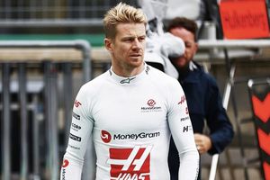¿Hulkenberg lanza comentario 'racista' hacia Checo Pérez?: “Estaba durmiendo la siesta mexicana”