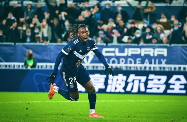 Jugador que chocó contra Albert Elis narró choque accidental el Girondins vs Guingamp