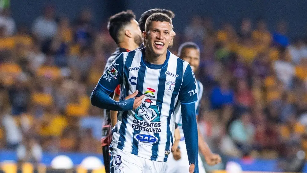 Deossa celebra un gol con Pachuca | MEXSPORT