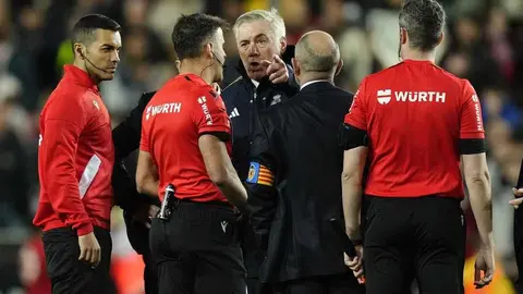 Carlo Ancelotti 'explotó' tras el final en Mestalla: 'Es algo inaudito, nunca me había pasado'