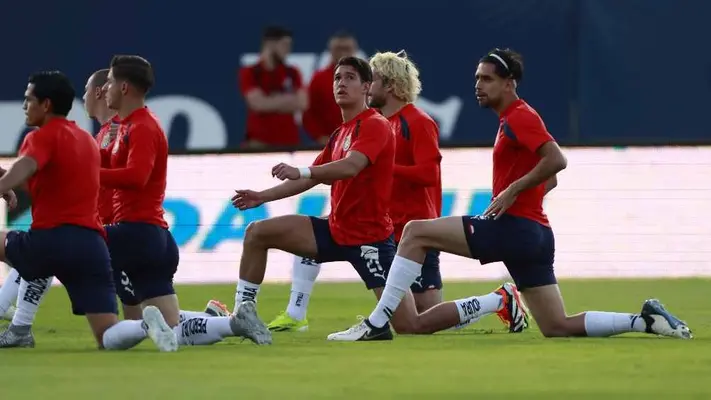 Chivas entrenó en San Luis antes de viajar a Toronto para la Concachampions