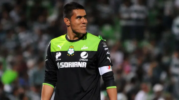Exhiben a Oswaldo Sánchez por ‘no querer entrenar’ cuando jugaba para Santos Laguna