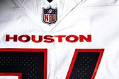 ¡A la mexicana! Houston Texans presentan jersey para nueva temporada con mariachi incluido