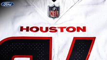 ¡A la mexicana! Houston Texans presentan jersey para nueva temporada con mariachi incluido