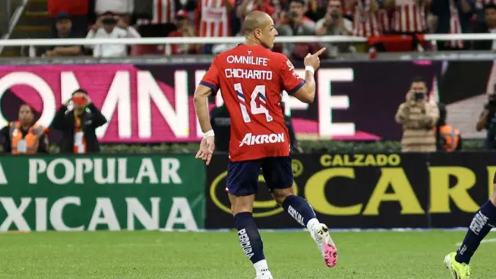 Chicharito Hernández tras debutar con Chivas: 'Me volví a sentir futbolista y eso no tiene palabras'