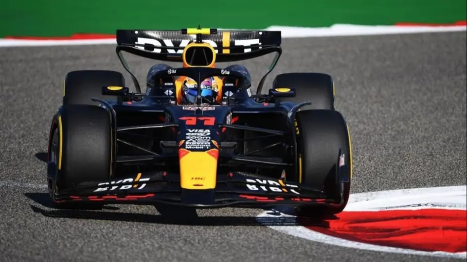 "Tuve una curva 1 de mierd...", Checo Pérez tras quedar 5to en la clasificación