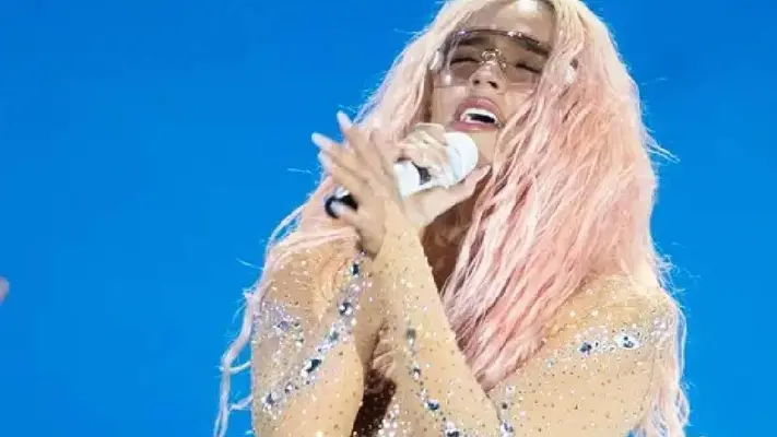 Karol G: A la Bichota le cantaron las "mañanitas" 83 mil fans