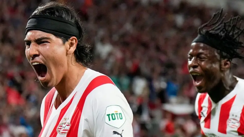 Erick Gutiérrez tras su renovación con el PSV: 'Me siento importante en el equipo'