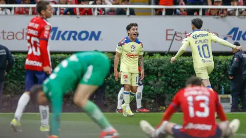 "Chivas estaba cag...do de miedo ante América", analistas tras la goleada en Concachampions