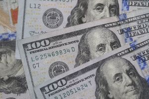 ¿Cambiarás dólares? Así amanece el peso este 28 de marzo en jueves santo