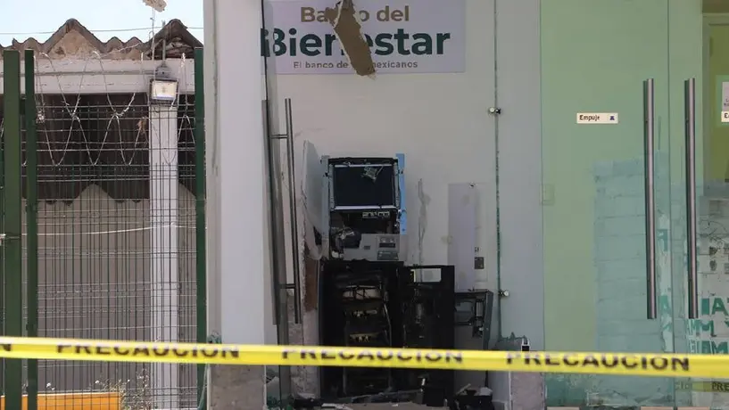 En Hidalgo, hacen estallar cajero del Banco Bienestar