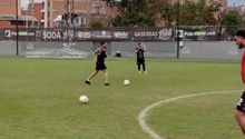 ¡Como crack! Maluma deslumbra a sus fans con entrenamiento junto a JuanFer Quintero