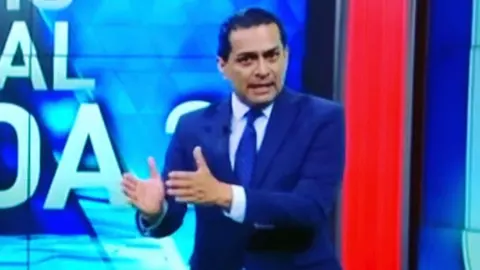 Felipe Ramos Rizo asegura que no le señalaron un penalti para Chivas ante Necaxa