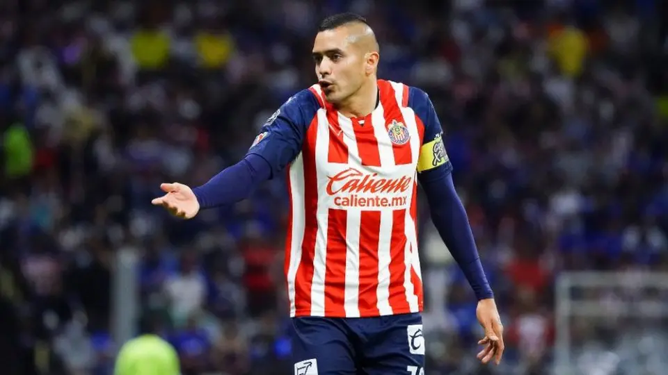 Chivas: Sergio Flores entrenó con el plantel previo al Clásico Tapatío