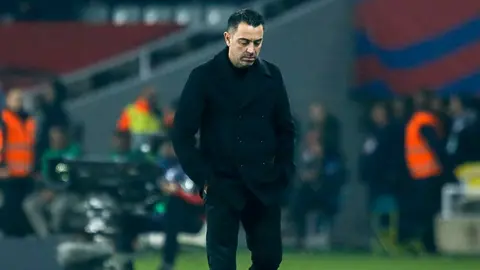 Barcelona: Xavi, en riesgo de no terminar la temporada si no elimina al Napoli en Champions