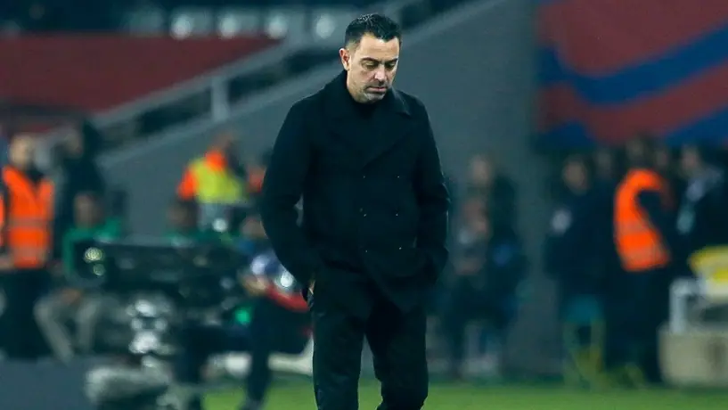Barcelona: Xavi, en riesgo de no terminar la temporada si no elimina al Napoli en Champions