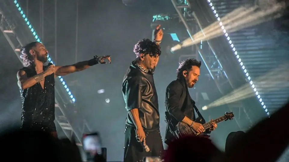 Cierra Camila con éxito Atzán 2024; 450 mil disfrutan 10 días de festival