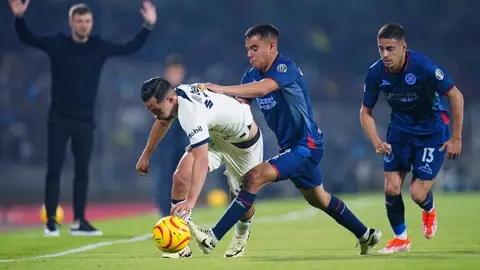 ¡Nada para nadie! Pumas y Cruz Azul no se hacen daño y empatan sin goles en CU