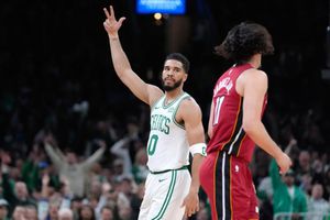 NBA: Con su triple-doble Tatum guía victoria de Celtics ante Heat