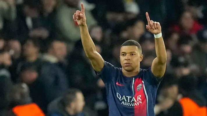 Champions League: Con goles de Mbappé y Barcola, el PSG vence a la Real Sociedad