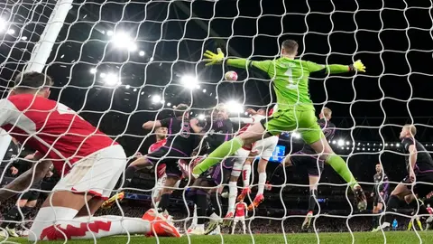 ¡Se definirá en Múnich! Arsenal y Bayern empatan en Emirates y dejan al aire su pase a Semis'