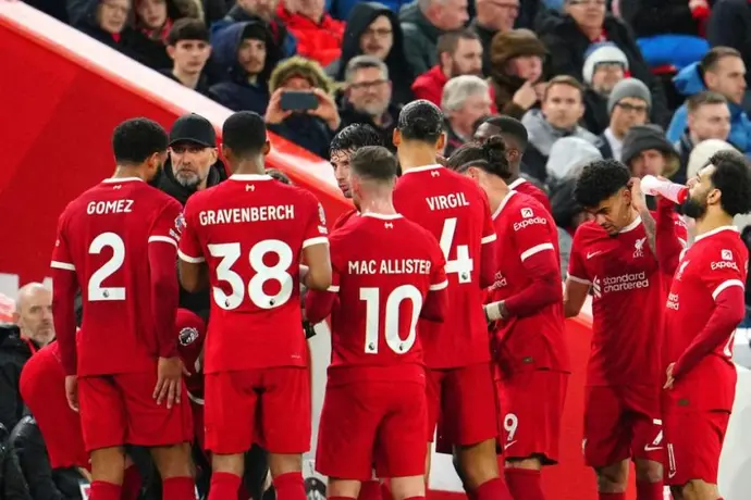 Liverpool vence a Sheffield United y retoma liderato de Premier League