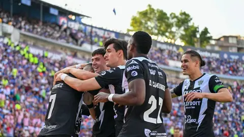 ¡Pierde el rumbo la Máquina! Cruz Azul cayó en casa 1-2 contra Necaxa