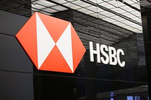 Usuarios de HSBC han denunciado que el banco está haciendo cargos dobles por pagos anteriores