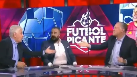 Tuca Ferretti discute en vivo con Ricardo Peláez por culpa de Nahuel: "No te c..es"