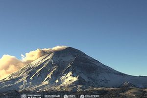 ¡Vaya imagen! El Volcán Popocatépetl está completamente nevado