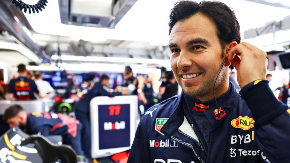 Checo recordó su primer podio en F1: "Me hubiera gustado tener más experiencia para vencer a Alonso"