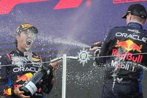 Verstappen y los factores que utilizó para anular la ventaja de Checo Pérez en Suzuka