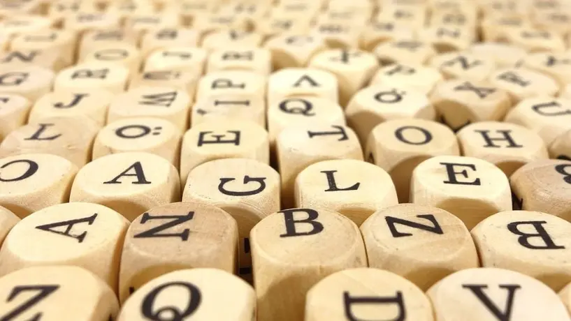 Adiós a la 'ch' y la 'll'; te informamos los cambios en el abecedario