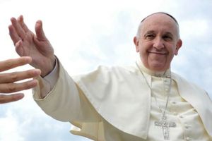 Papa Francisco suspende audiencia del lunes por leve resfriado