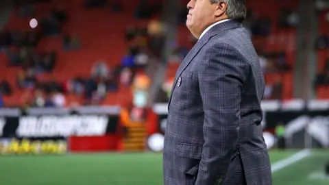 Piojo Herrera volvió a encararse con afición de Tijuana: "Vengan a ver los entrenamientos"