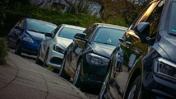 ¿Cómo denunciar un auto mal estacionado en CDMX? Aquí te contamos cómo hacerlo