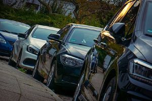 ¿Cómo denunciar un auto mal estacionado en CDMX? Aquí te contamos cómo hacerlo