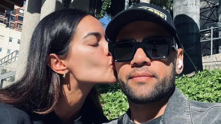 Reportan que Dani Alves y Joana Sanz retomaron su relación de pareja