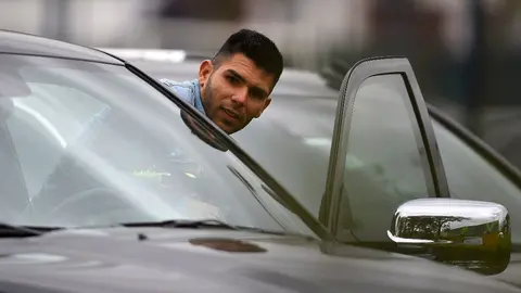 Silvio Romero, exjugador de América, sufre robo de las cuatro ruedas de su camioneta en Argentina