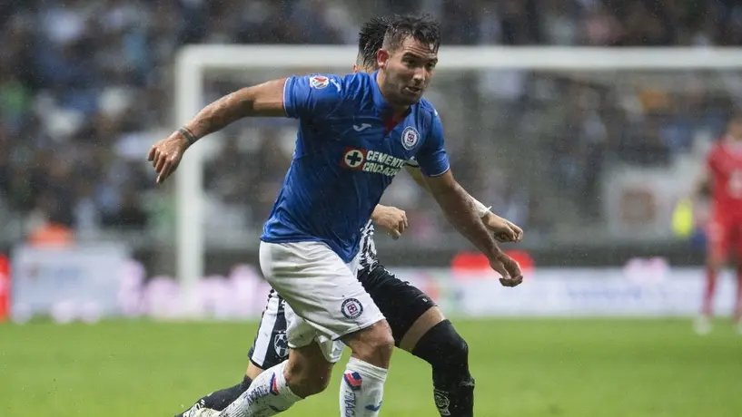 ¿El problema era Cruz Azul? Cauteruccio atraviesa gran momento en el futbol de Perú