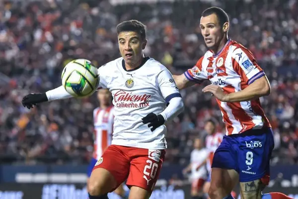 Chivas, a romper racha de más de 10 años sin ganar en el Alfonso Lastras