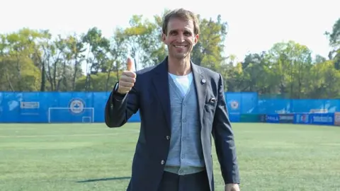 Iván Alonso recuperó pertenencias y se reencontrará con Cruz Azul en Estados Unidos