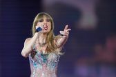 ¡Está en Las Vegas! Taylor Swift llegó para ver a Travis Kelce y los Chiefs en el Super Bowl