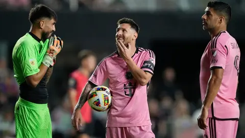Inter Miami cierra caótica pretemporada con empate ante Newell's con Messi en la cancha