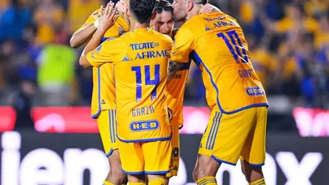 Con triplete de Marcelo Flores, Tigres remontó y goleó en casa ante Necaxa