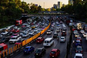 Hoy No Circula: 12 de abril de 2024 ¿Qué autos descansan en Ciudad de México y Edomex?