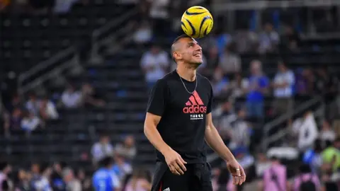 Luis 'Matador' Hernández le tira duro a Nahuel: "Es un idiota, no debería jugar en México"