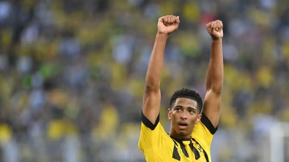 Borussia Dortmund: Se impuso al Bayer Leverkusen en 'partido de locura'